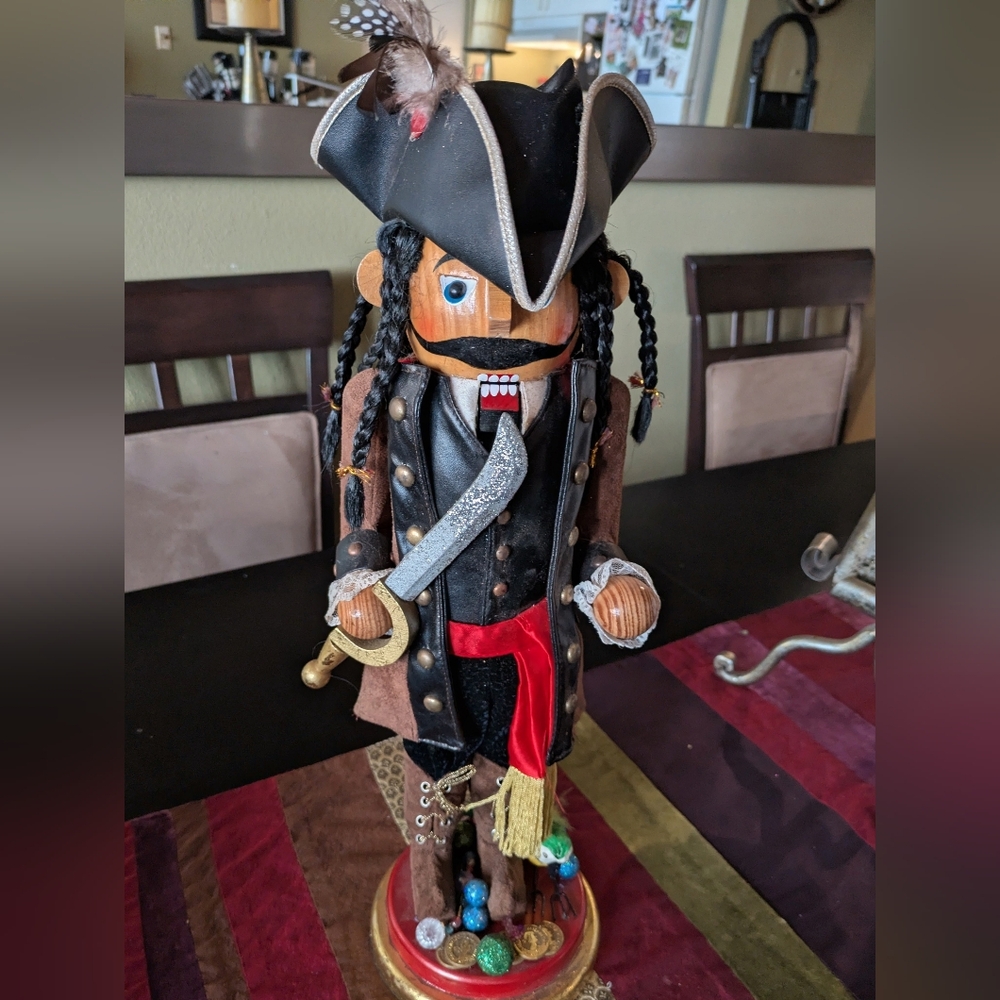 Retired 2007 Bombay.Charming Pirate Nutcracker with Black Hat and Red Sash